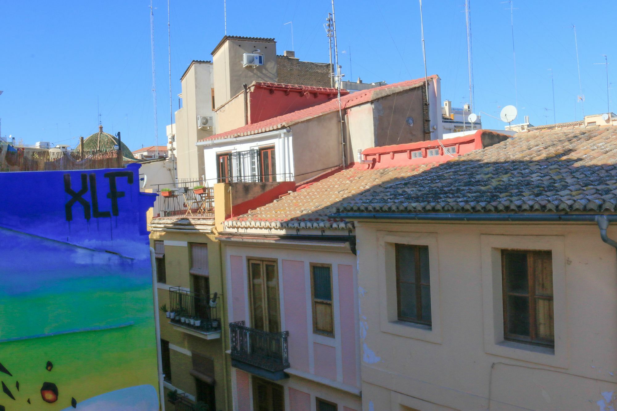 Ecobet Apartments Valencia Exterior photo